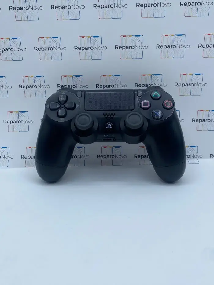 PS4 Pro 1TB + GTA V - Imagen 2